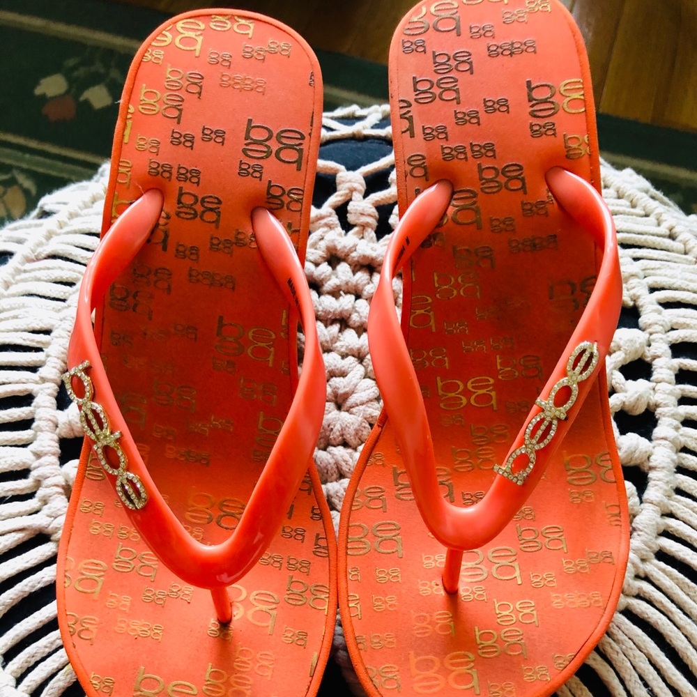 Bebe wedges slippers